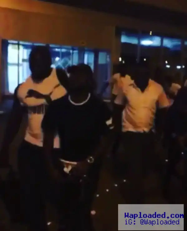 Nigerians React To Davido Throwing Money In The Air At The Airport 